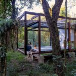 Embracing Nature: The Guaju Pavilion